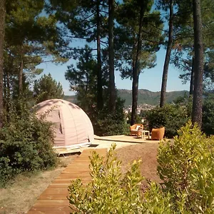  Couette-café Les O De Privas, 1 Tente Wigwam Et Son Jacuzzi Privatif Dans Le Jardin